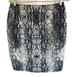 Elie Tahari Skirt Snakeskin Print Pencil Black White Sz 6 Exotic Sexy Sleek